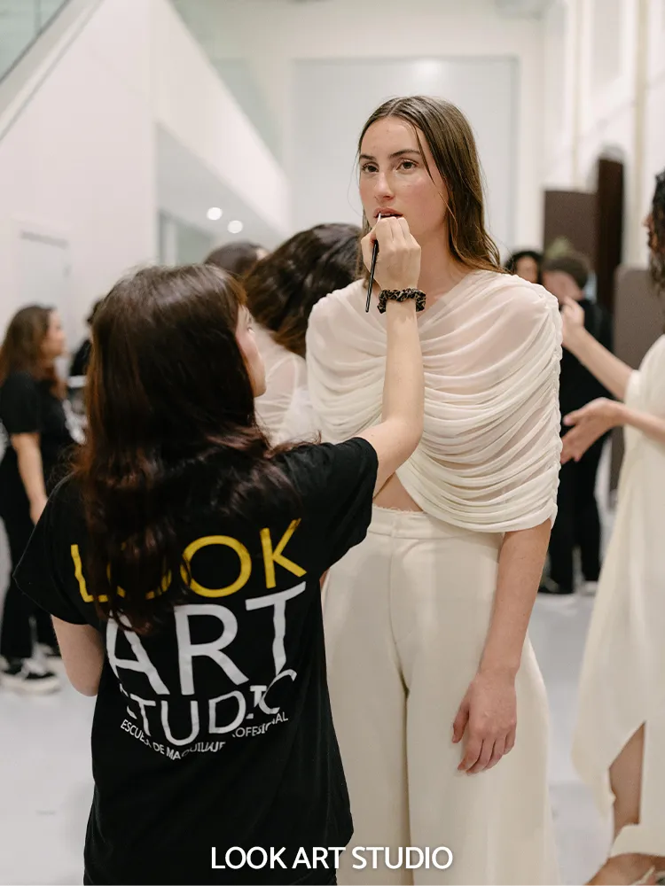 Maquillaje para pasarela Look Art Studio 3